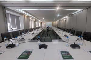 Отель Тернополь. Конференц Зал 100-местный  5