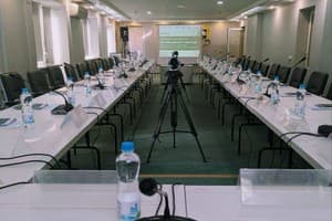 Отель Тернополь. Конференц Зал 70-местный  4