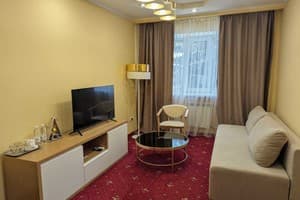 Отель Тернополь. Семейный двухместный  7