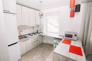 по ул. Шашкевича 1 3