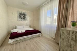 по ул. Торговица 4 2